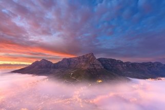 Beautiful Table Mountain Sunrise with Mist. Photography Tours